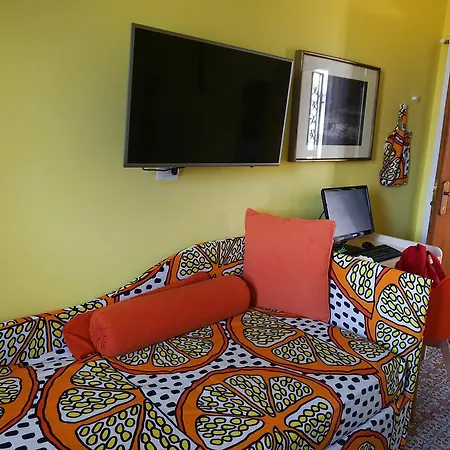 19 Guest house